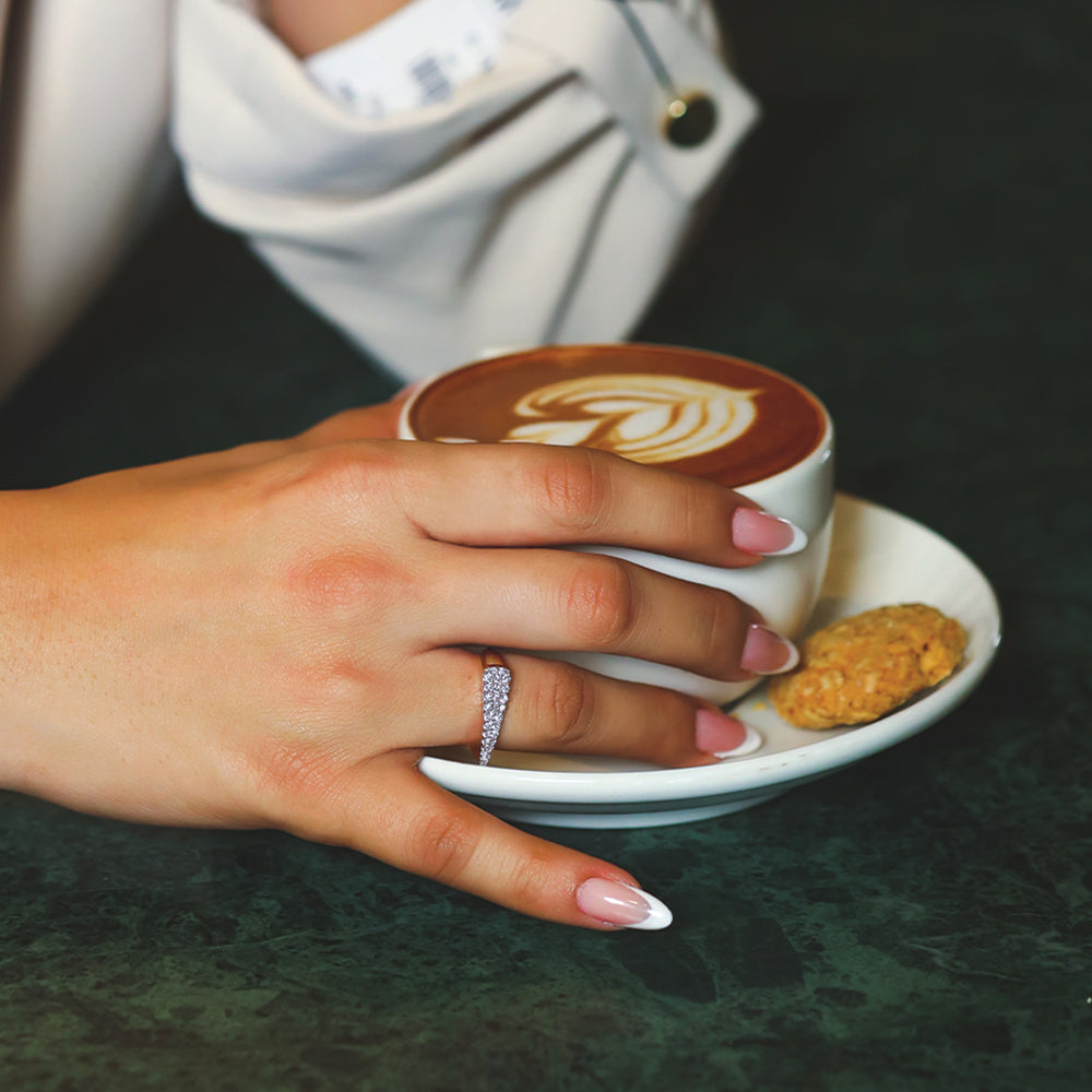 Chic Grandeur Fashion Ring