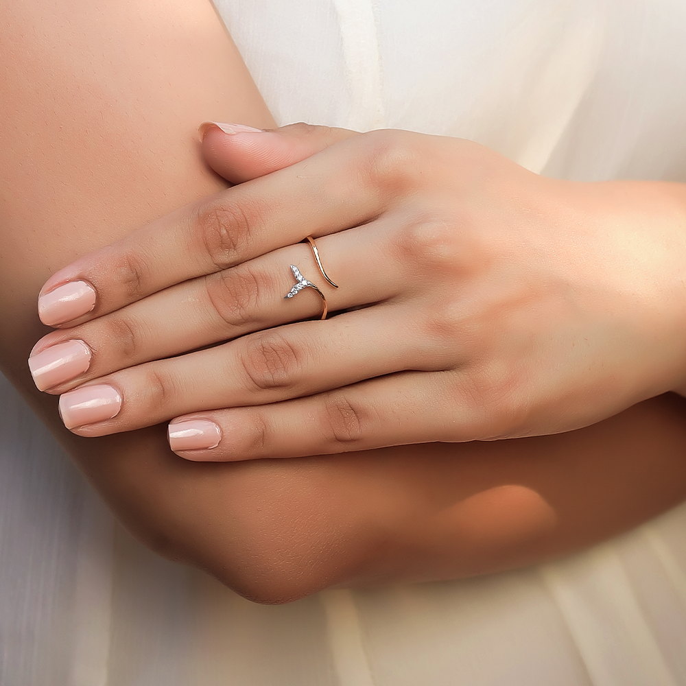 Mystic Tail Ring - Lab Grown Diamond