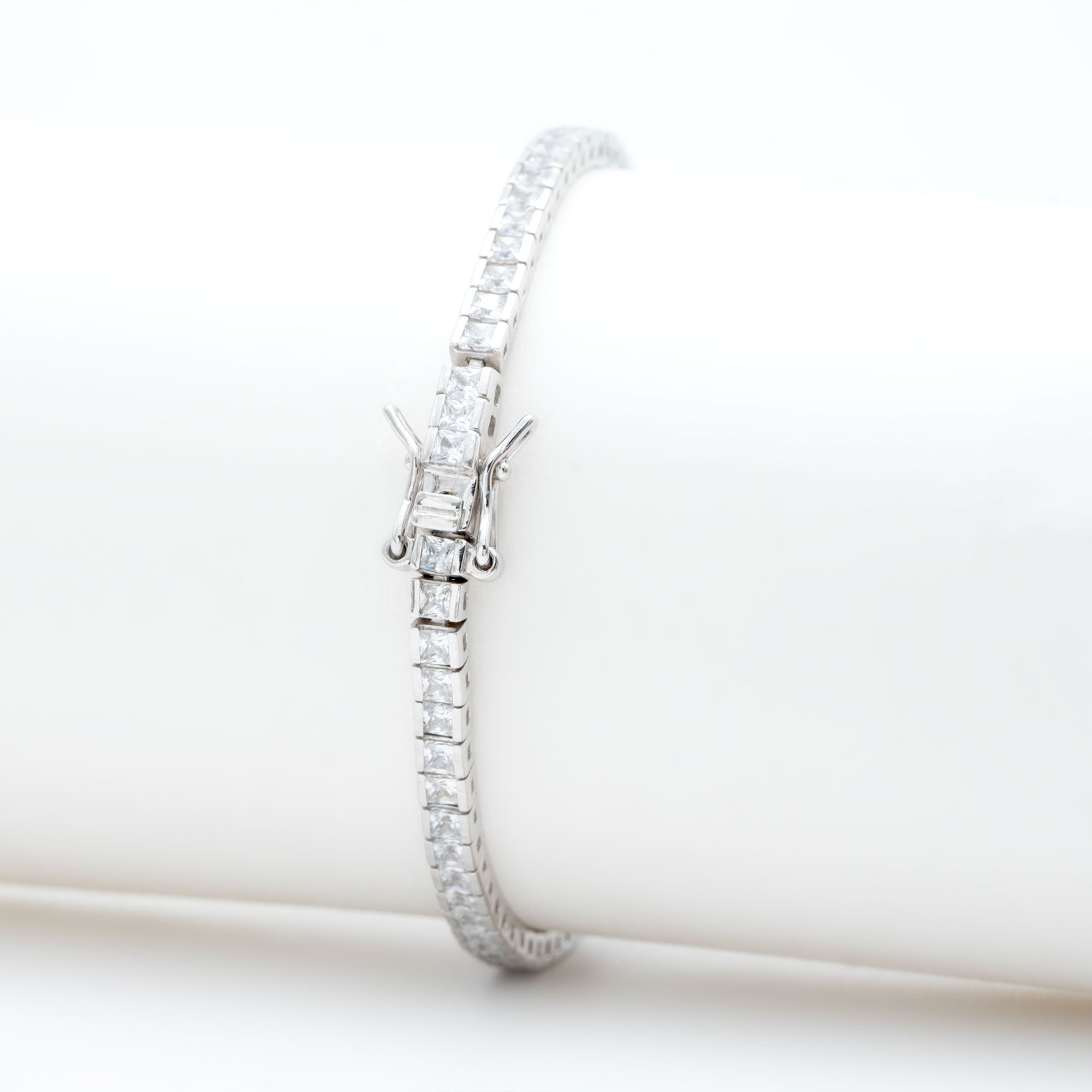 ALL TIME FEVORITE PRINCESS TENNIS BRACELET