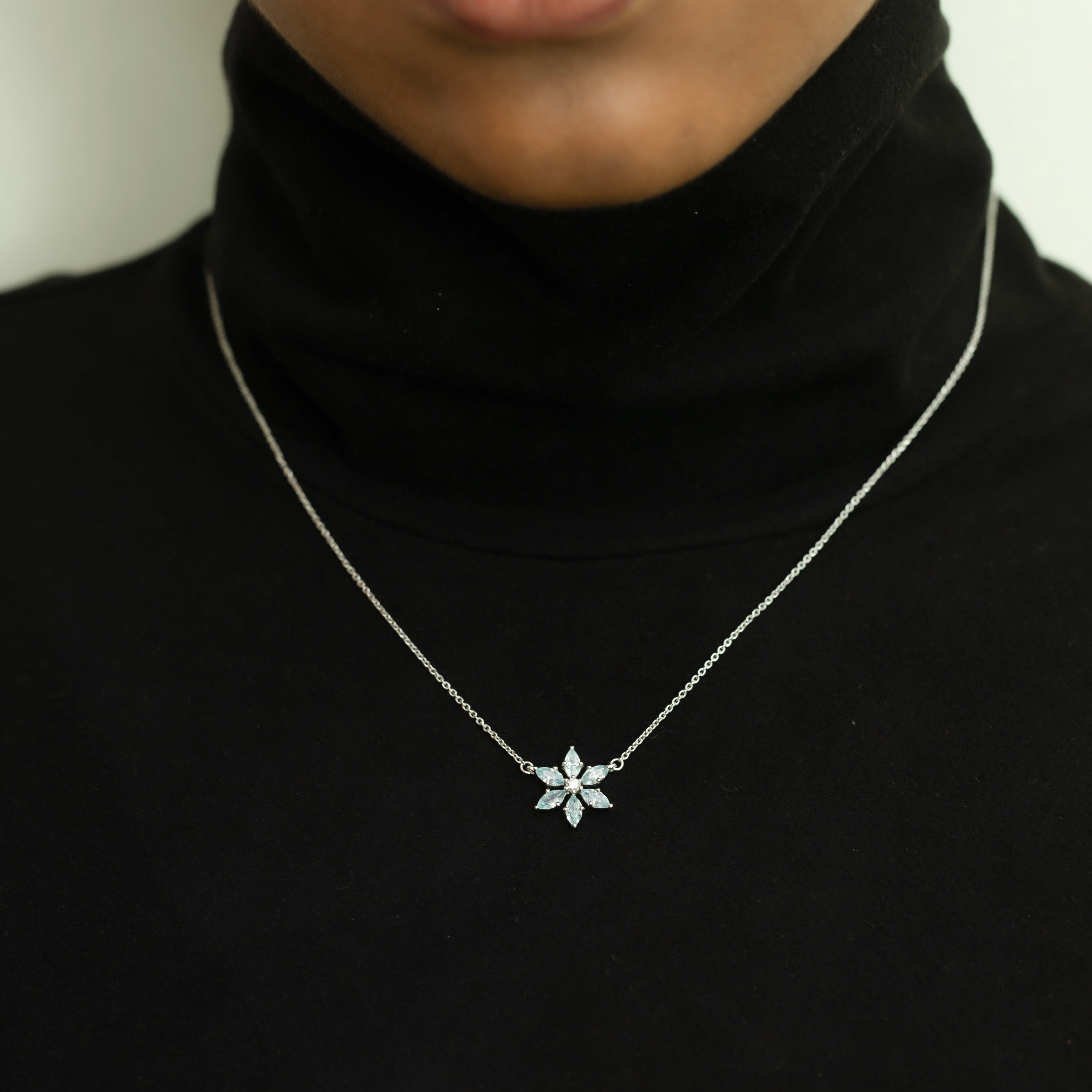 Snowflake Pendant - Lab Grown Diamond Necklace
